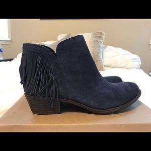 Never worn Lucky brand ankle booties!